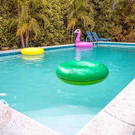 House With Pool And Bbq, 12 Min To The Beach Miami Shores Экстерьер фото