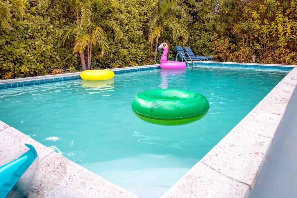House With Pool And Bbq, 12 Min To The Beach Miami Shores Экстерьер фото